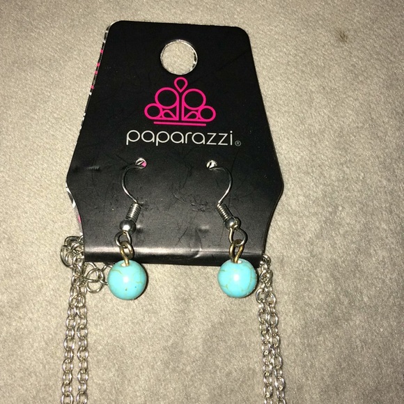 Paparazzi jewelry - Picture 3 of 3